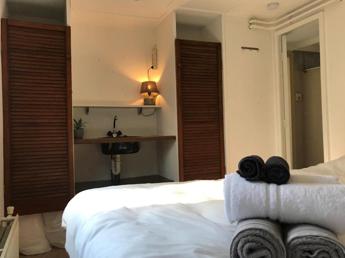 Omheind Chalet Met Prive Hottub. Op De Veluwe Villa ฟัวร์เธาเซอ ภายนอก รูปภาพ